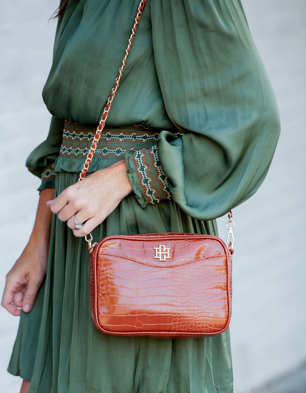 Fiona Crossbody Saddle